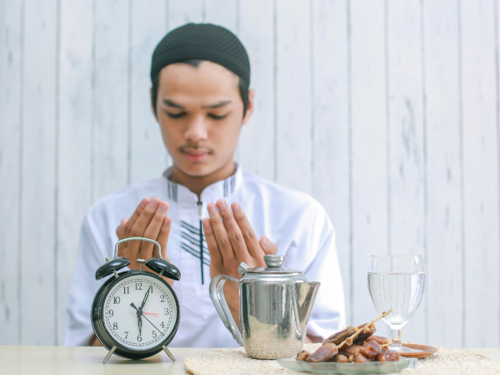 BUKA DAN SAHUR PUASA
