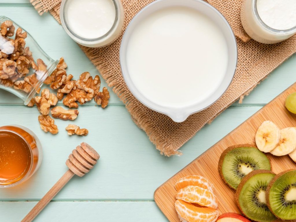 Konsumsi Makanan dengan Probiotik